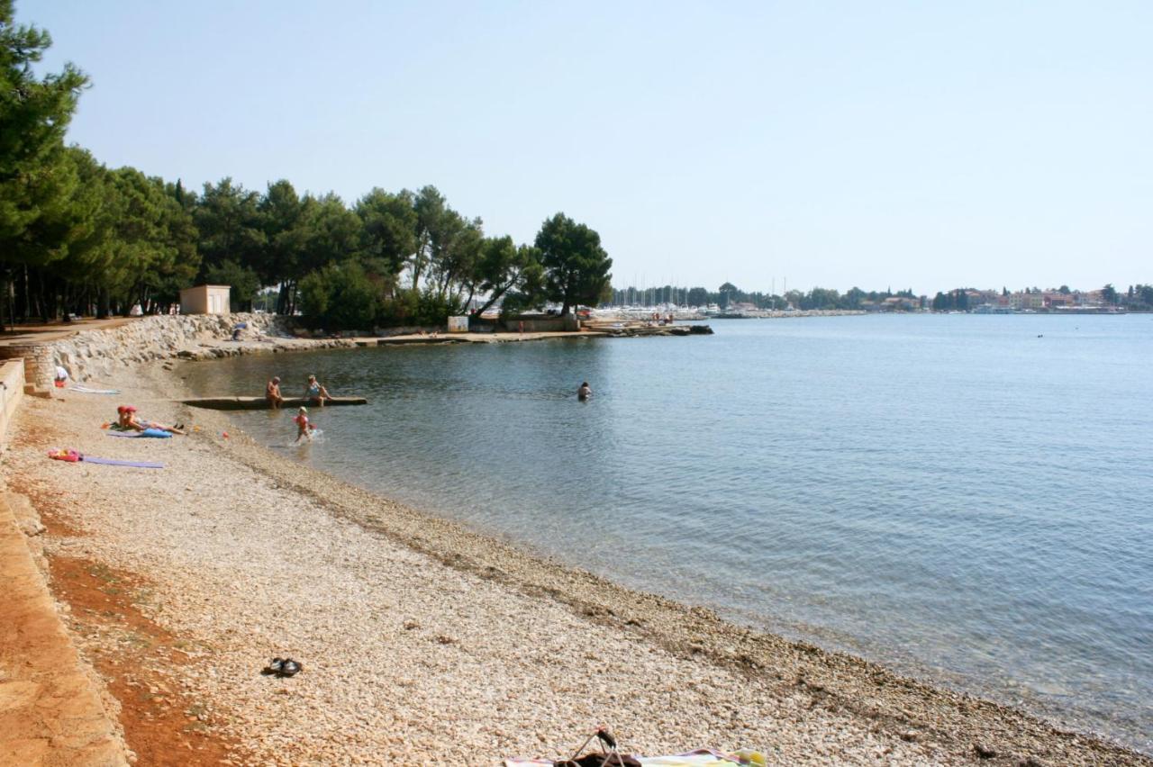 Apartments With A Swimming Pool Novigrad - 7078 Exterior photo